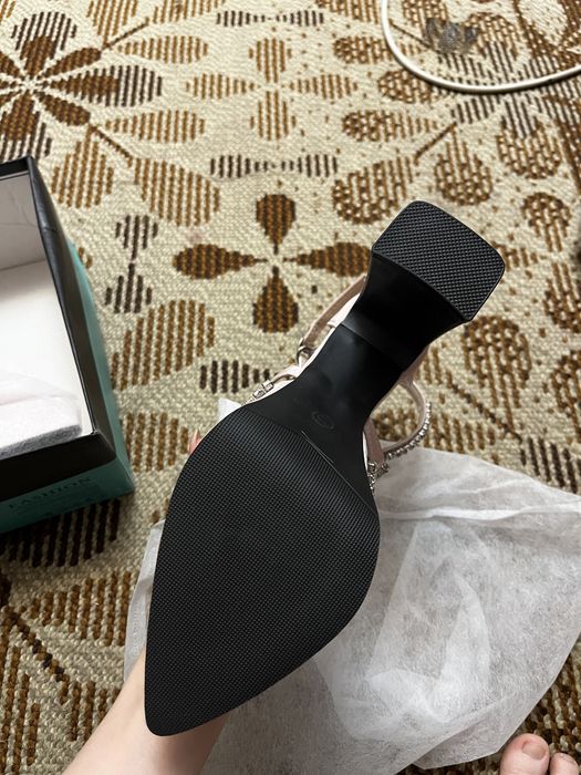 Каблук розовый цвет