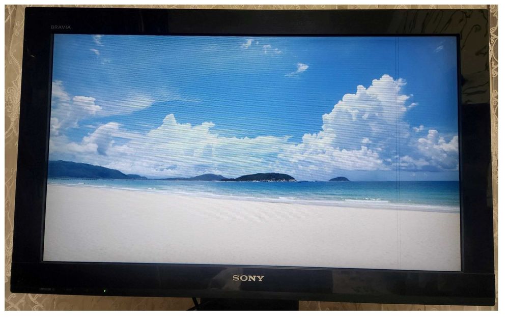 Продаётся ТV  Sony KDL32BX321