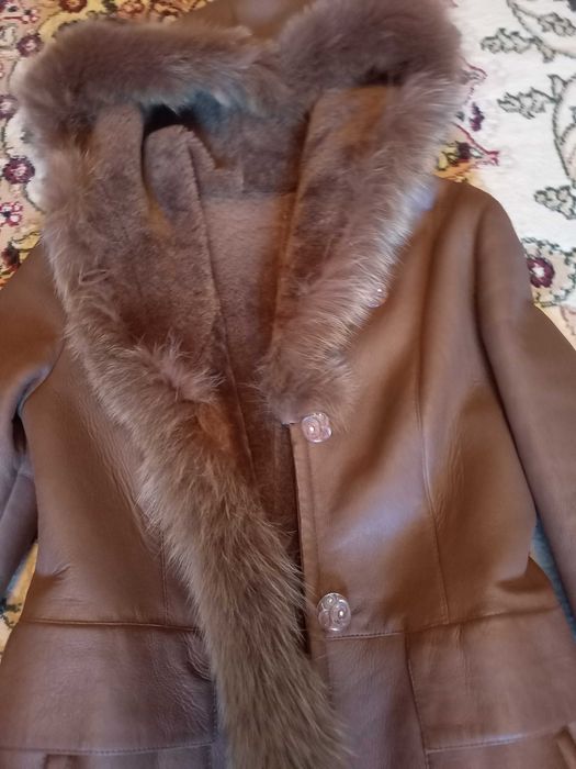 продам дубленку турция , 46-48 размер