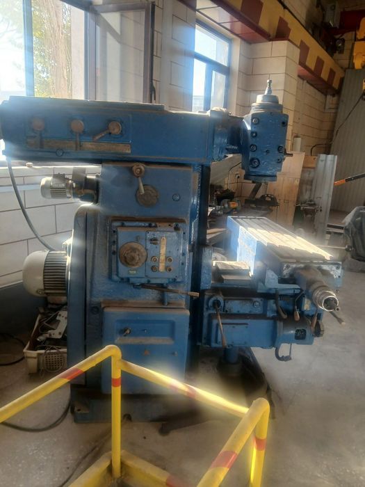 16k20 Токарный станок сотилади