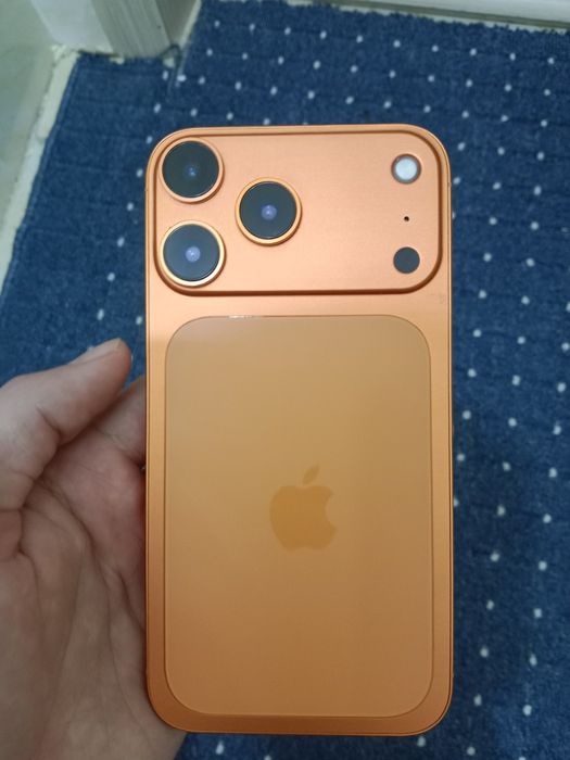 Продам айфон хр корпус 17 про