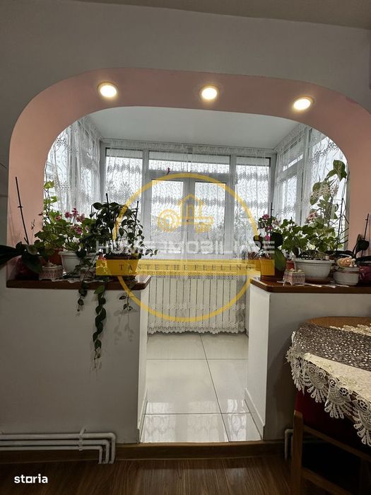 Apartament 3 camere/ 59mp, / zona Alexandru cel Bun