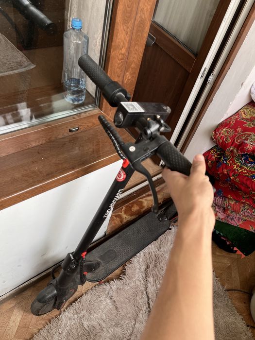 Продам электрический самокат