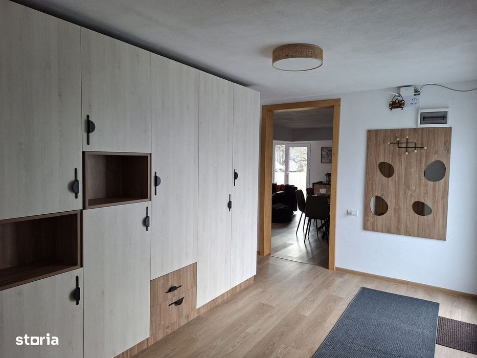 Casa Comarnic cartier ghiosesti + 2000 mp teren