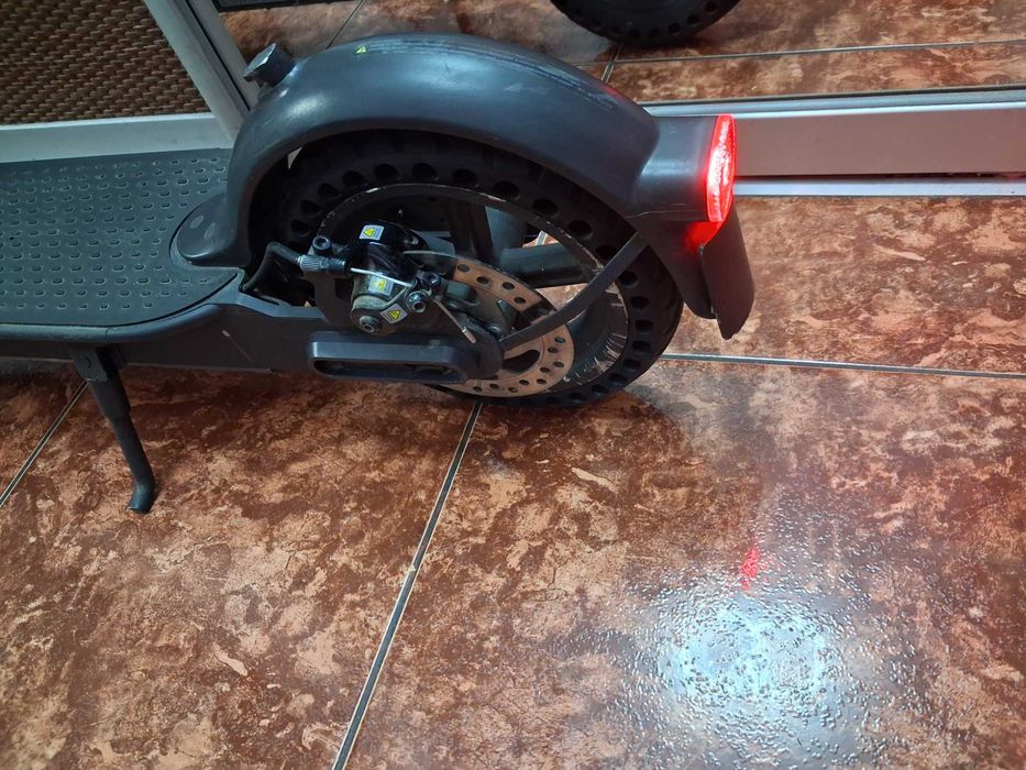 Trotineta electrica Xiaomi Mi Electric scooter Pro2