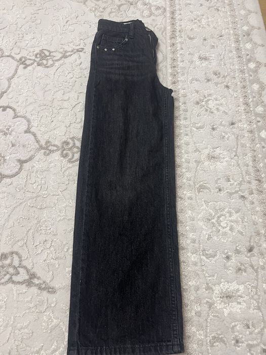 Дънки  на марка Guess