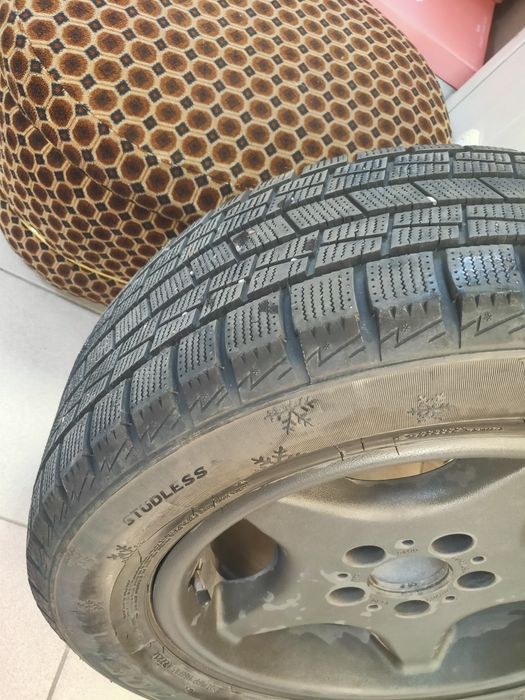 Продам диски c зимней резиной