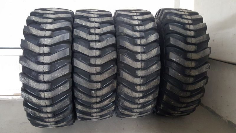 cauciucuri noi pentru vola volvo 20.5-25 r25 cu 20 pliurI MCTS