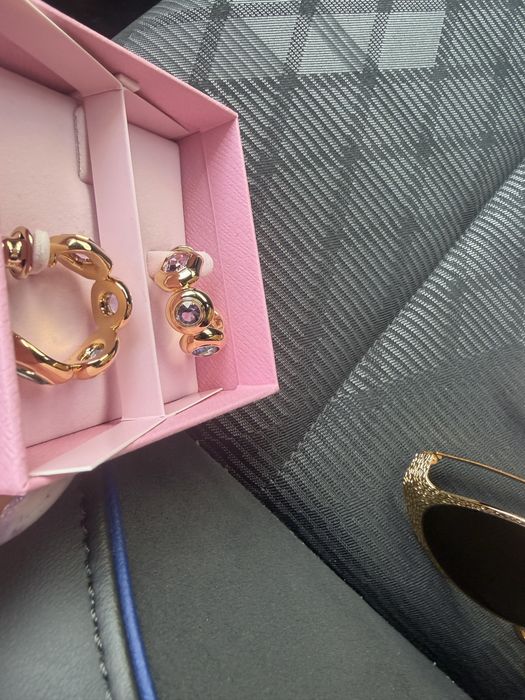 Swarovski нови обеци 100 евро