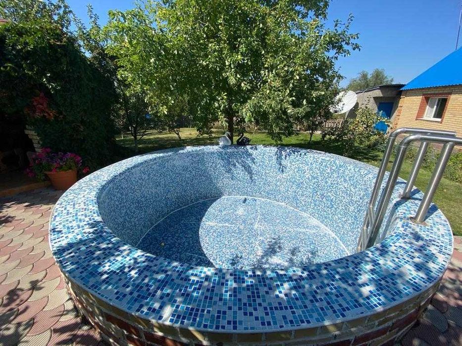 -Продам Шикарный дом на Правом берегу.