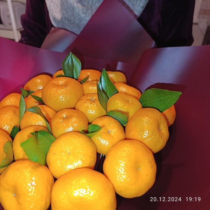 Букет мандарин 7000