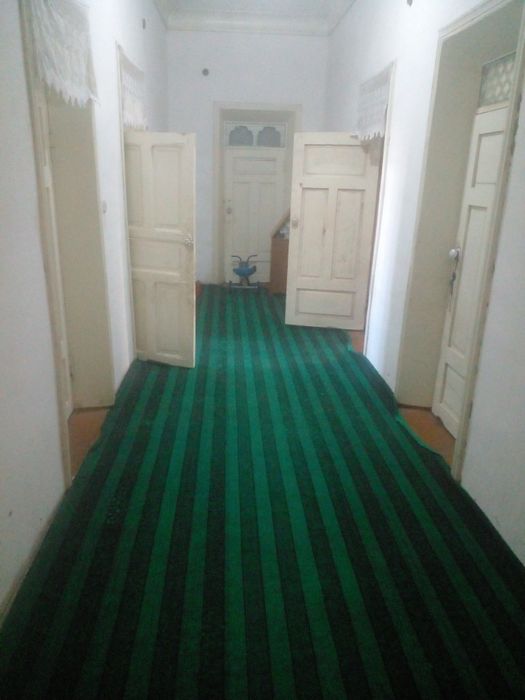 Uy sotiladi kelishilgan narxda