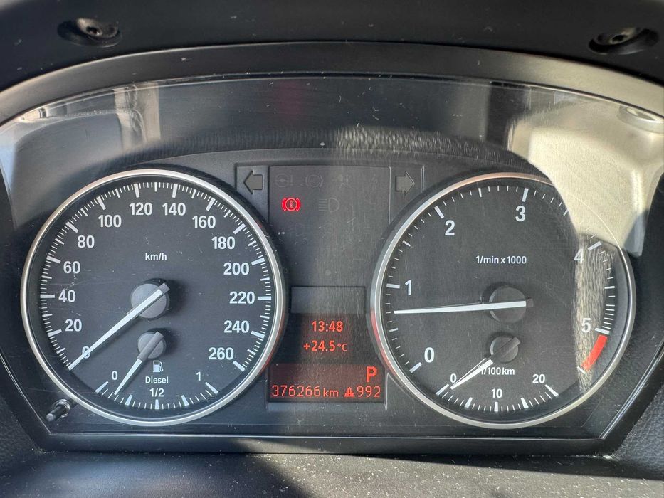 BMW Seria 3 2010 — imagine 5