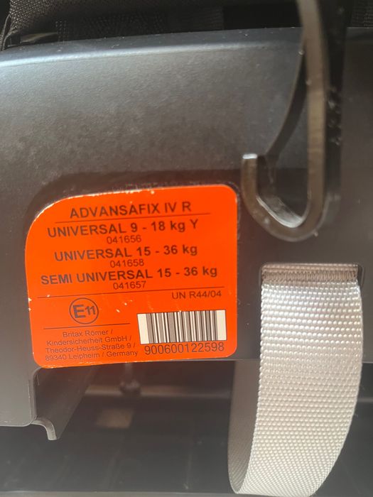 Детско столче за кола Britax Romer Advansafix IV R Grey Marble КАТО НОВО (изпрано и дезинфекцирано) - от 9 до 36 кг с ISOFIX + подарък!