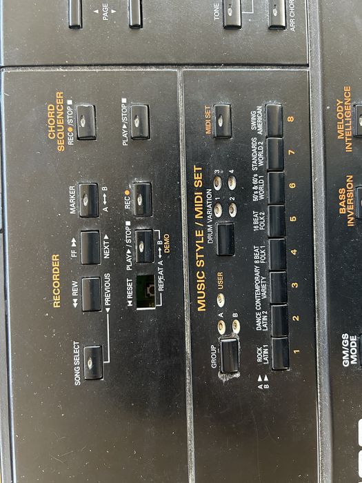Йоника Roland G-600