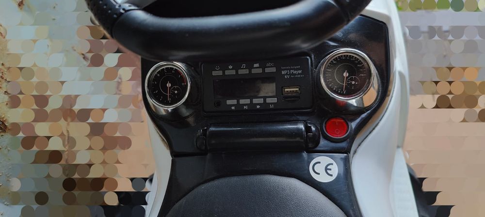 Продам электро  машинку