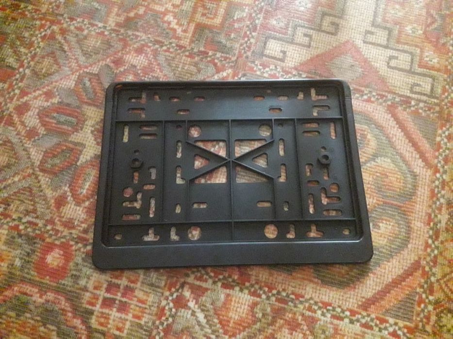 Рамка автомобильного номера