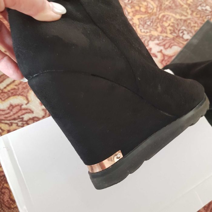 Продам новые ботильоны