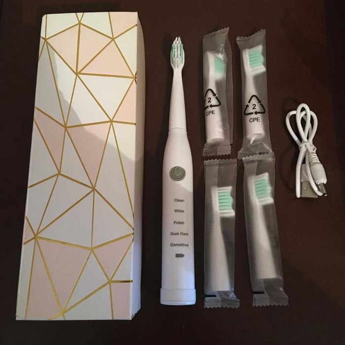 на подарок зубная щетка