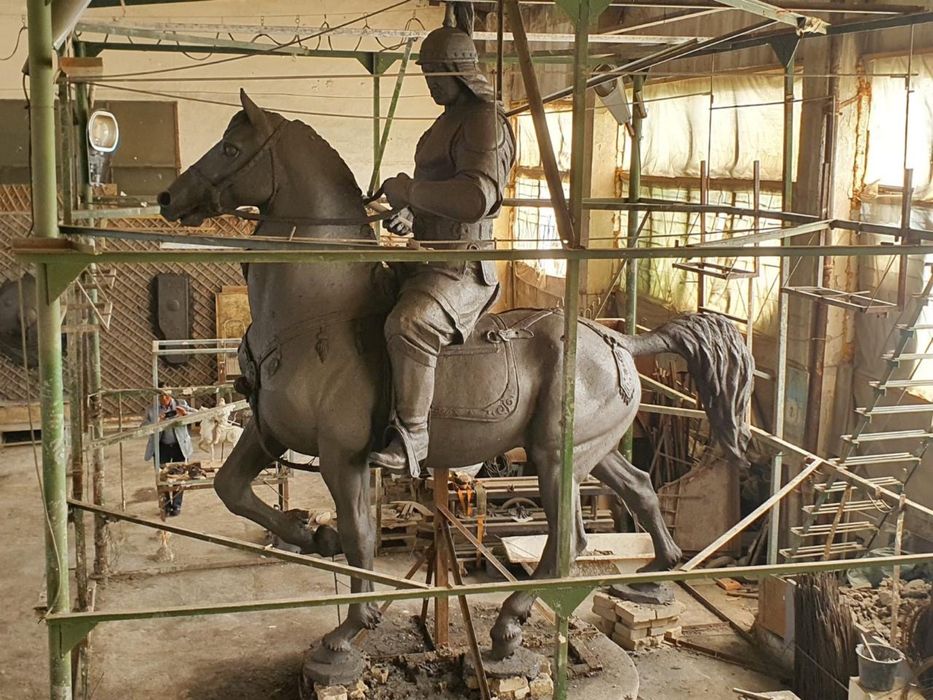 Скульптура Памятники Бюст Барельеф МАФ Фигуры из любого материала