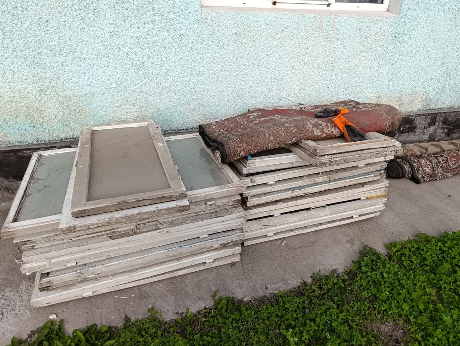 Окна без короба со стеклом даром