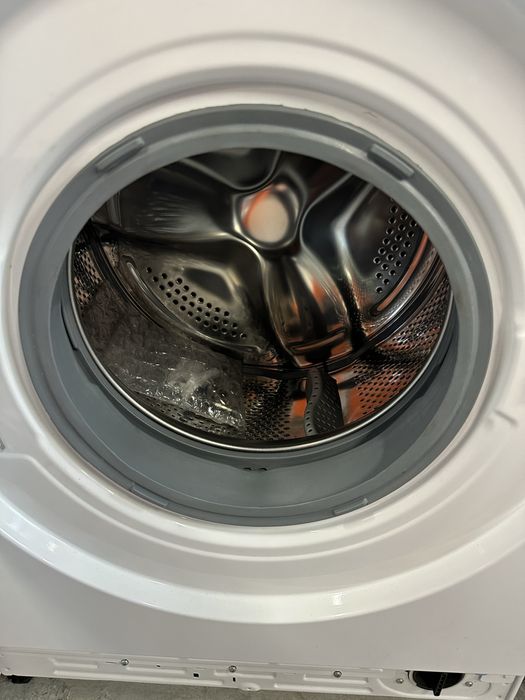 !! PROMOTIE!! Mașină de spălat rufe incorporabilă Sharp ES-NIB714BWNA