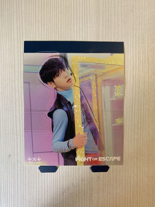 Альбом TXT “The Chaos Chapter: Escape”