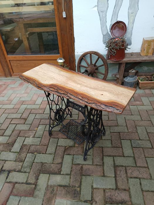 Birou , comoda , suport lavoar - mașină de cusut Singer