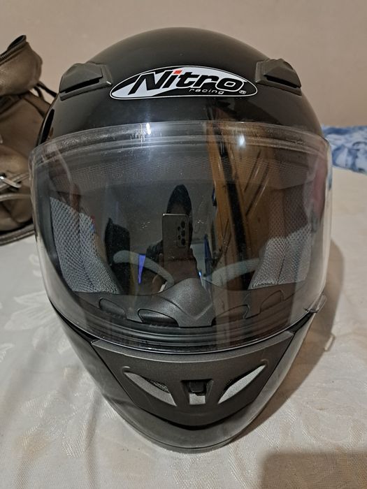 Каска за мотор марка Нитро