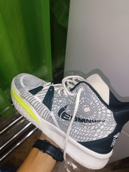 Кроссовки Кари ,белые