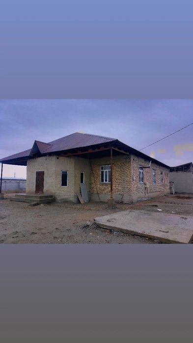 Қизилтепа, Маликободда 6 сотихли 6 хонали уй сотилади