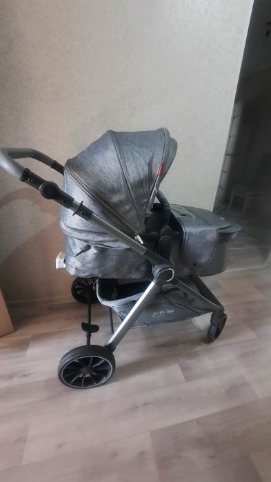 Продам коляску в отличном состоянии.