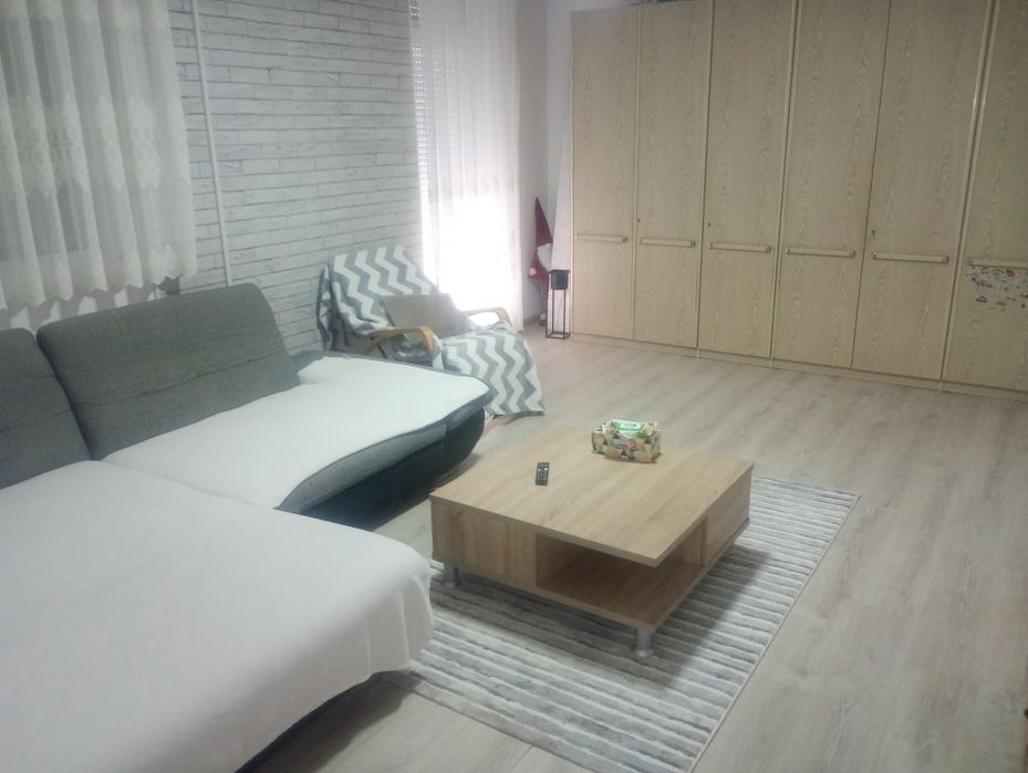 Apartament 2 camere de închiriat – Rogerius
