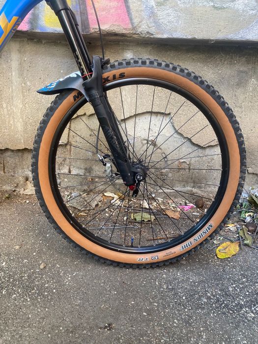 Kona process enduro.   Nu (freeride/trail/dh)