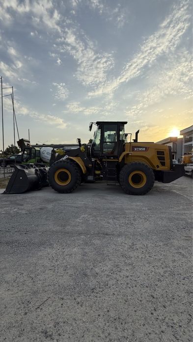 Pagurchik Xcmg LW300FN rechak