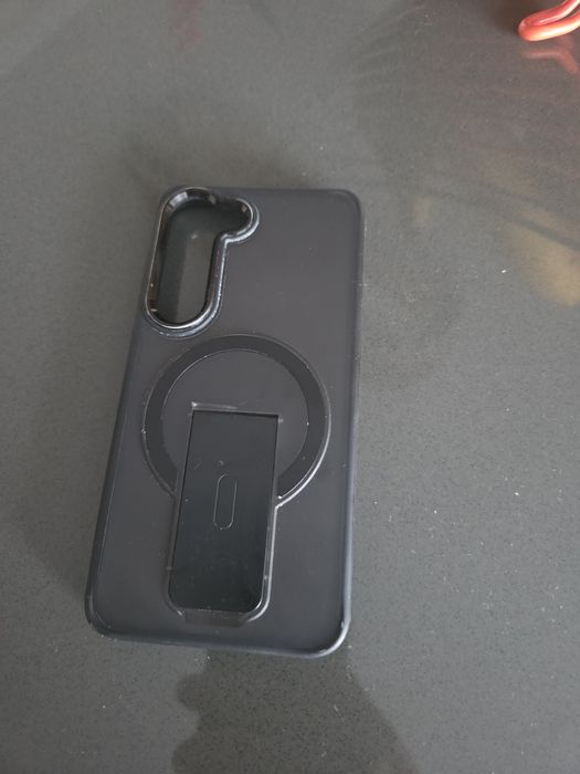 Чехол на самсунге s23