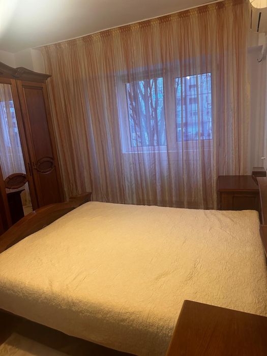 Apartament de inchiriat
