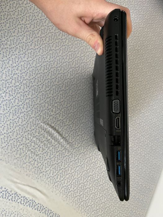 Pc portable Asus X556UV / i7 6è Gén / 8 Go / Blanc