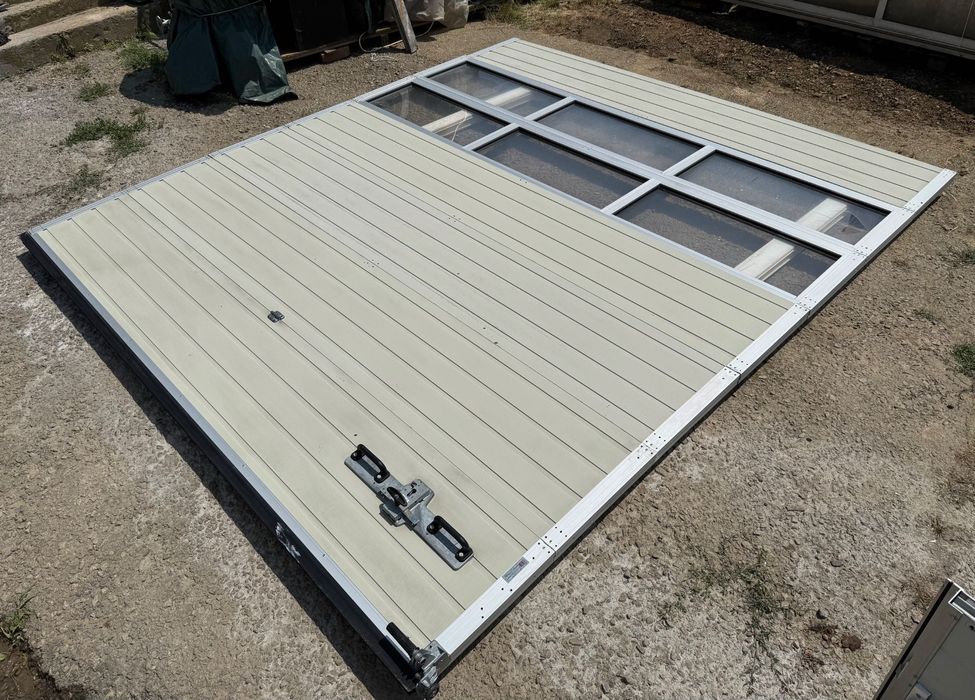 USA SECTIONALA INDUSTRIALA  poarta hala garaj H 356 x L 313 Garantie