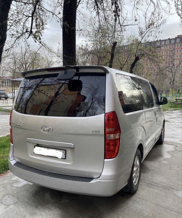 Hyundai Grand Starex