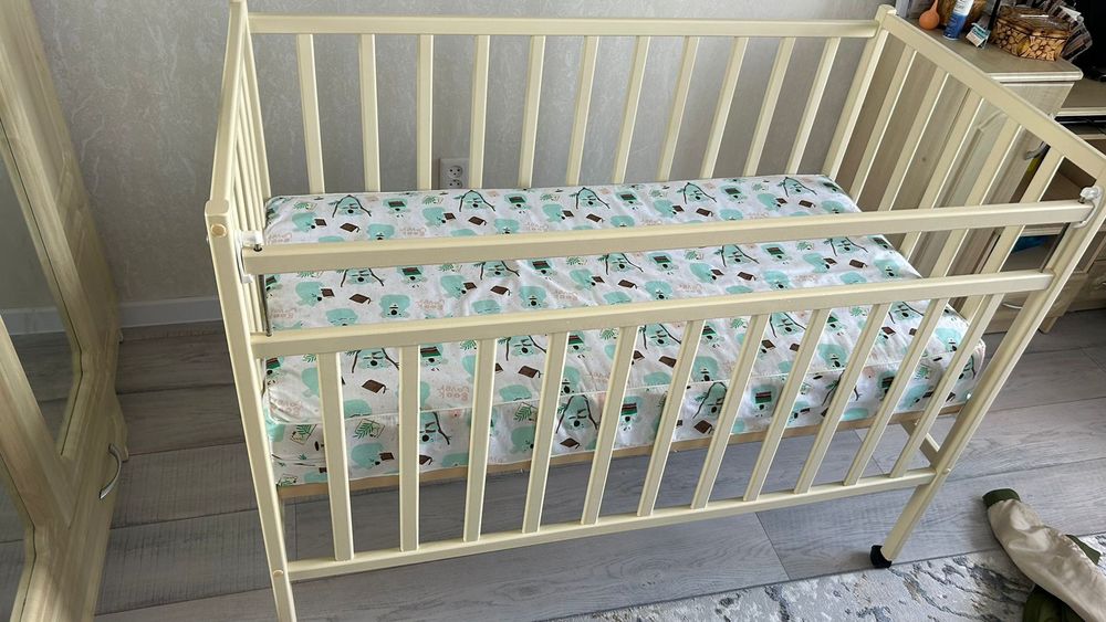 Манеж- кроватка детская