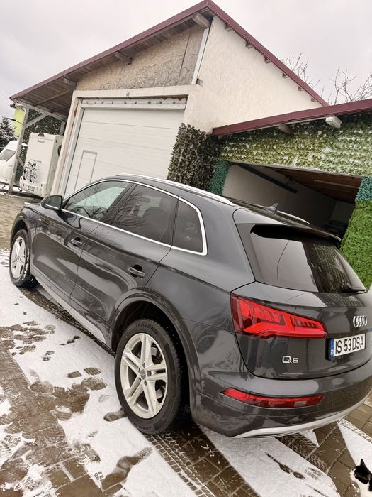 Audi Q5 S line quattro 2019 2.0 TDI – Distribuție schimbată, Impecabil