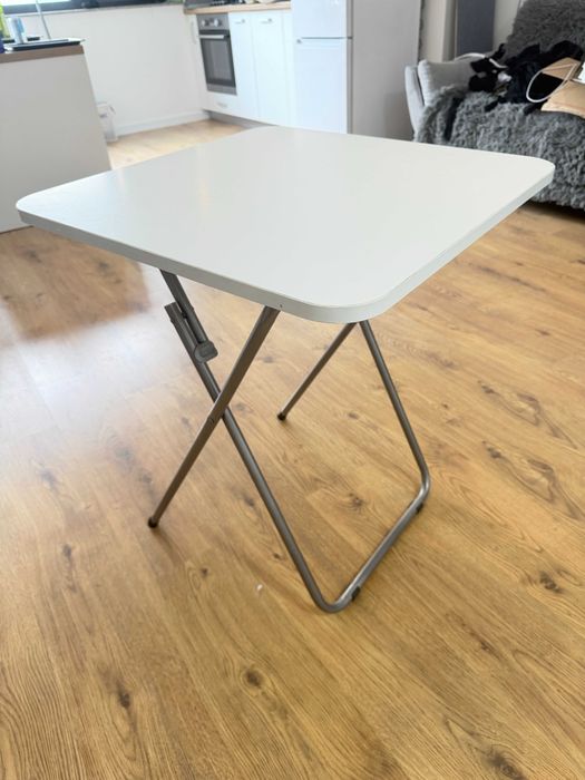 Masa plianta alba cu blat mdf 60x60x72cm