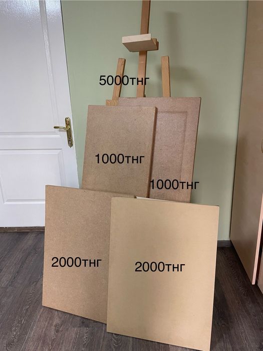 Продам мольберт и подрамники в хорошем состоянии