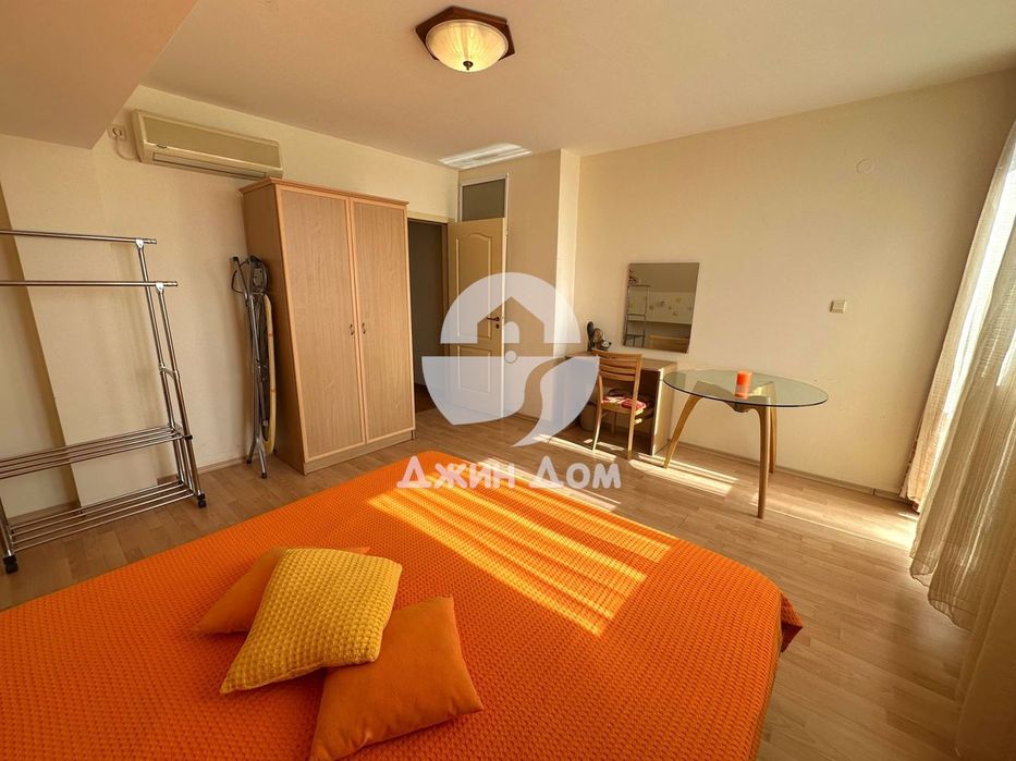 Продава се Тристаен апартамент в к.к. Слънчев бряг - 130 кв.м за 404 €/кв.м - Снимка #1