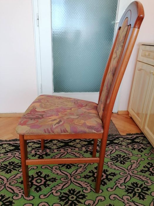 Столове за трапезария