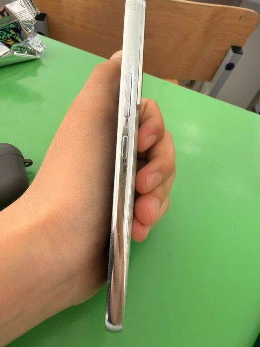 Samsung S22 256гб