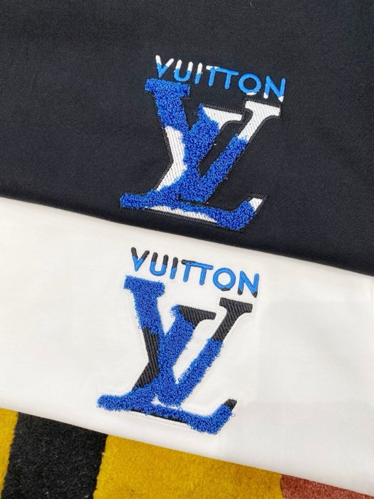 Tricouri Louis Vuitton Black and White !