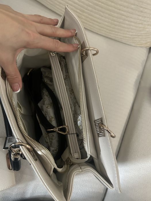 ЧАНТИ чисто нови