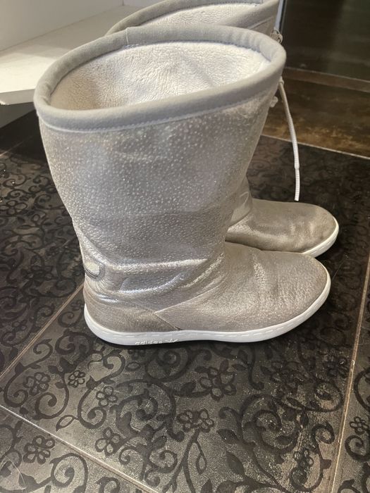 Апрески Adidas ……………